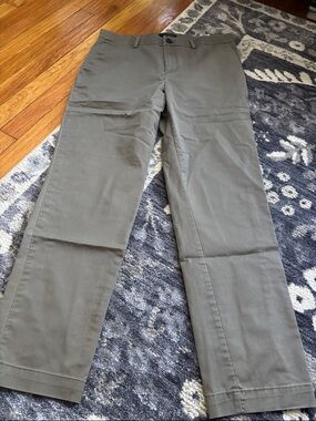 Banana Republic Olive Green Chinos